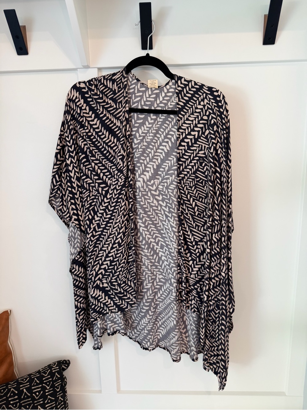 Sseko Original Multiway Shawl in Kawa